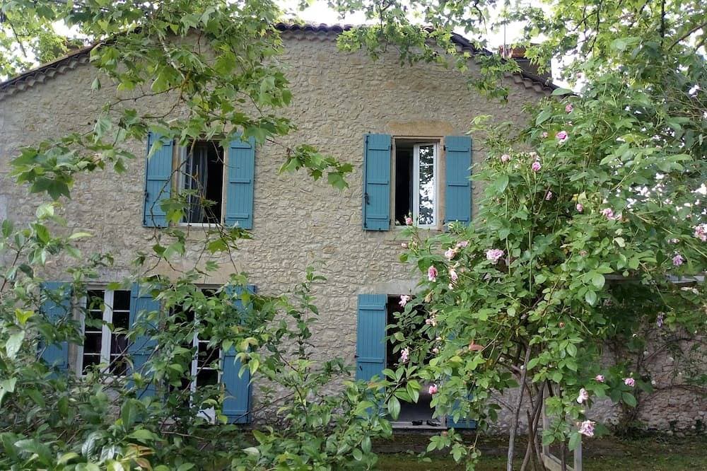 Foto 7 von 20: \"La foigniere\" Altes Nebengebäude aus Stein