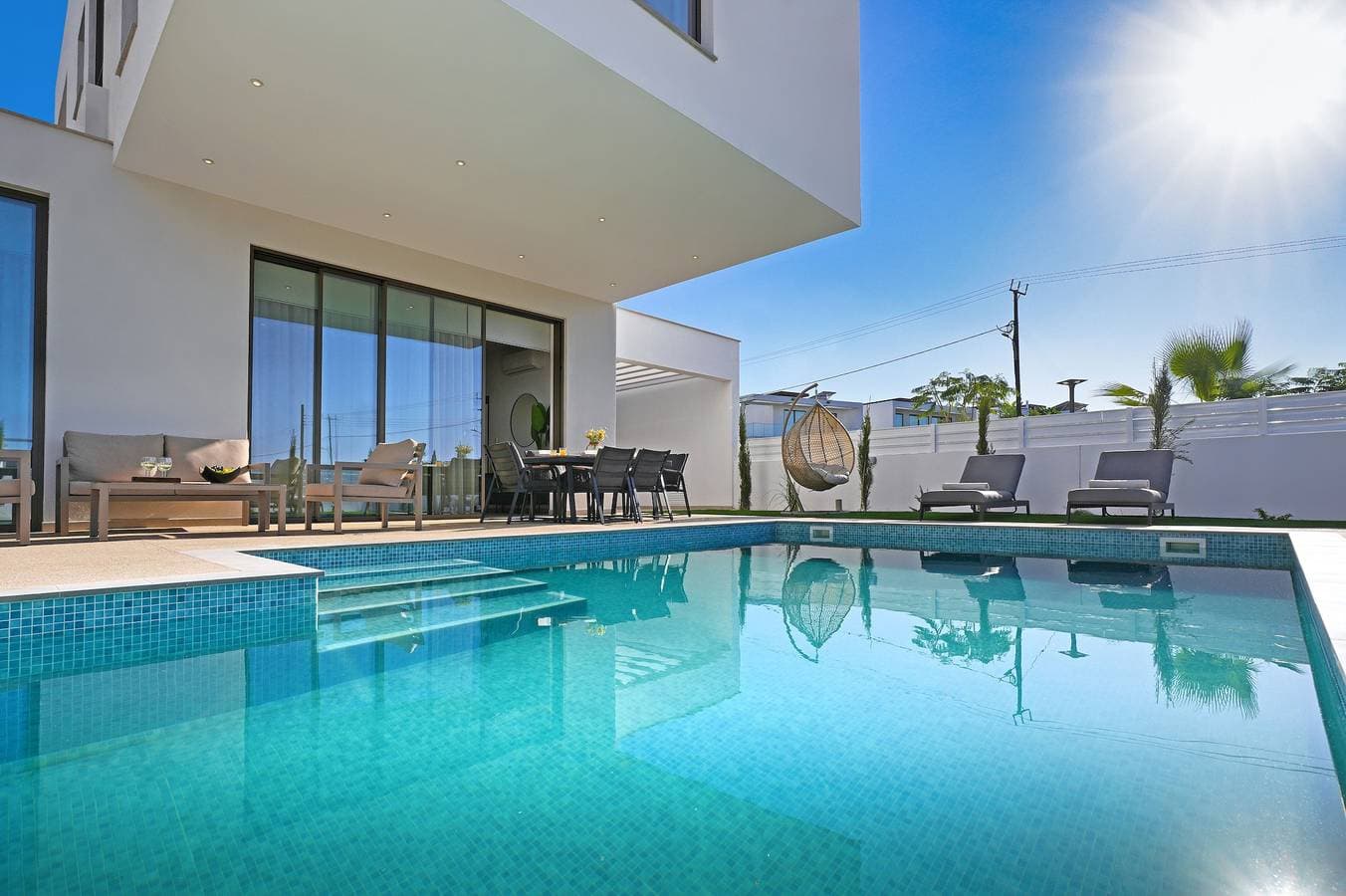 Foto 7 von 37: Villa für 7 Personen mit Garten