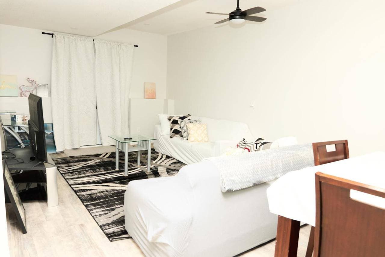 Foto 5 von 13: Triple Room with Private Bathroom