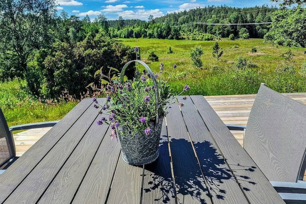 Foto 8 von 17: Mini-Villa mit Panoramablick auf die Wildwiesen