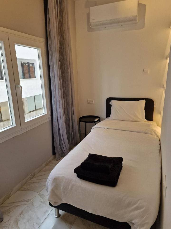 Foto 6 von 19: Two-Bedroom Apartment