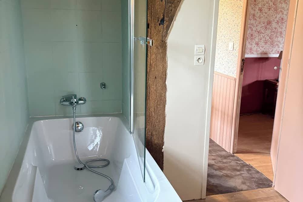 Foto 5 von 19: Accommodation for 6 to 11 people in a Norman Manor House