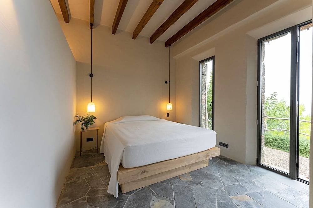 Foto 2 von 30: Can Na Julietta, house with private infinity pool and direct access to the sea.
