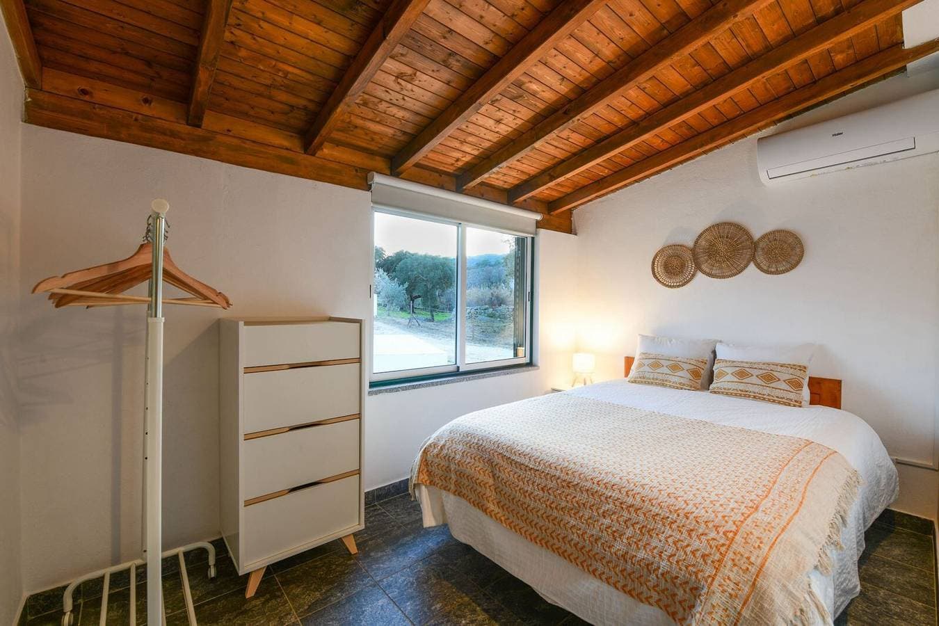 Foto 11 von 45: Landhaus 'Marvão Quinta Da Bela Vista' mit Bergblick, WLAN und Klimaanlage