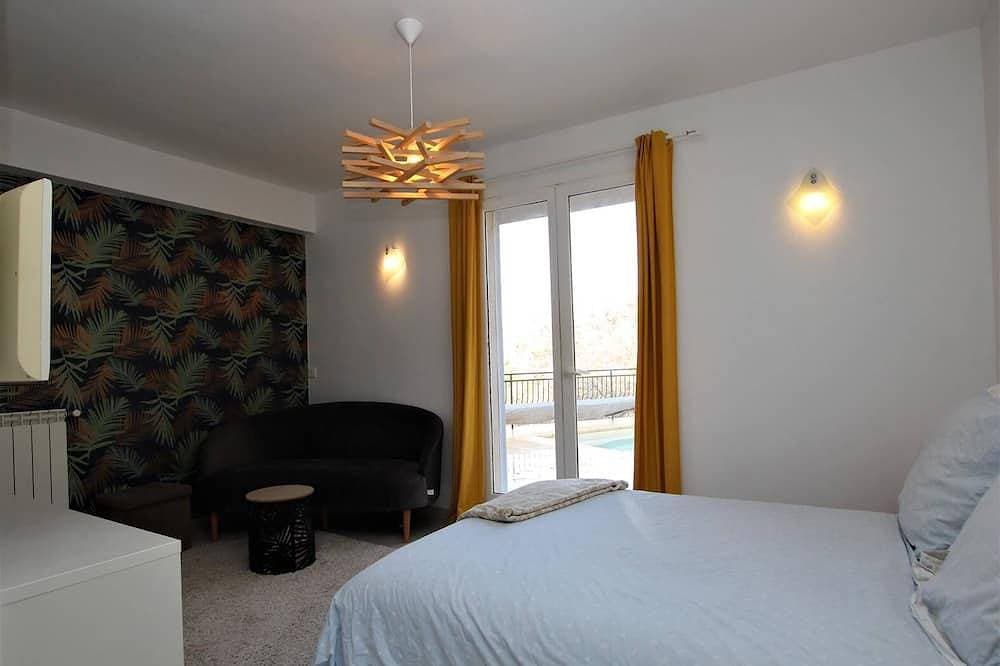 Foto 3 von 23: Auf den Höhen von Nizza, schöne Villa ideal für Familie oder Freunde