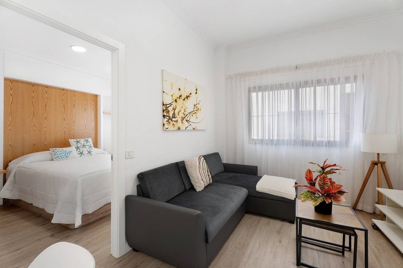 Foto 10 von 26: Ferienwohnung 'Apartamento Bellavista, Bajo Alcalá' mit Balkon und WLAN