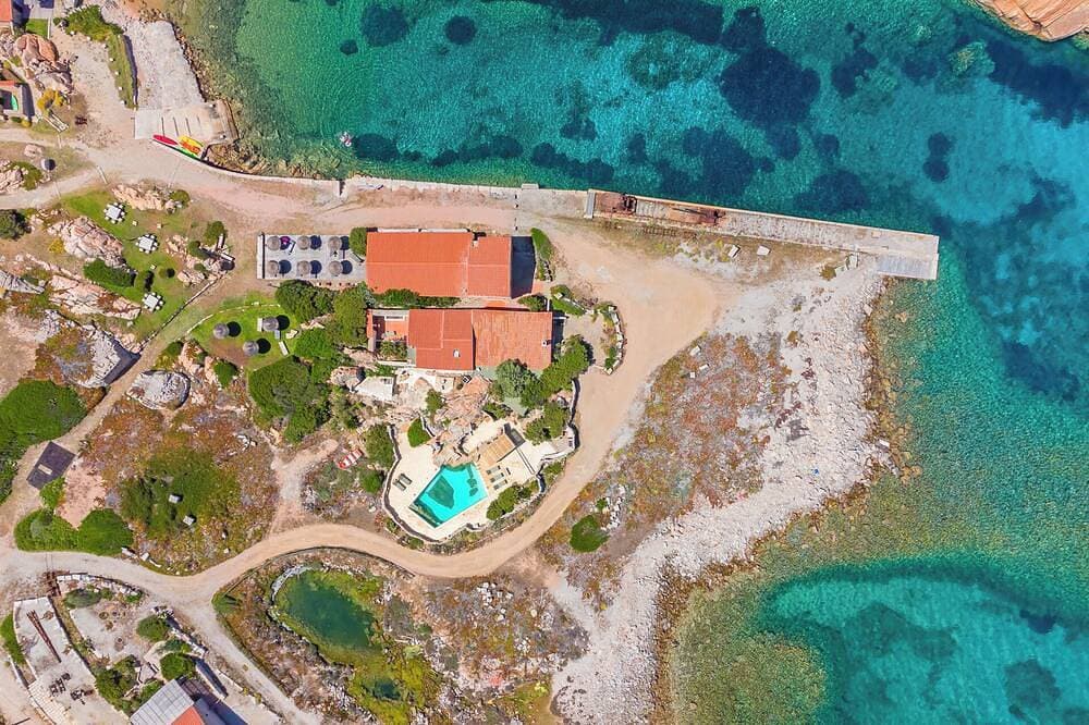 Foto 12 von 30: Villa Itaca - Amazing Swimmingpool by the Sea