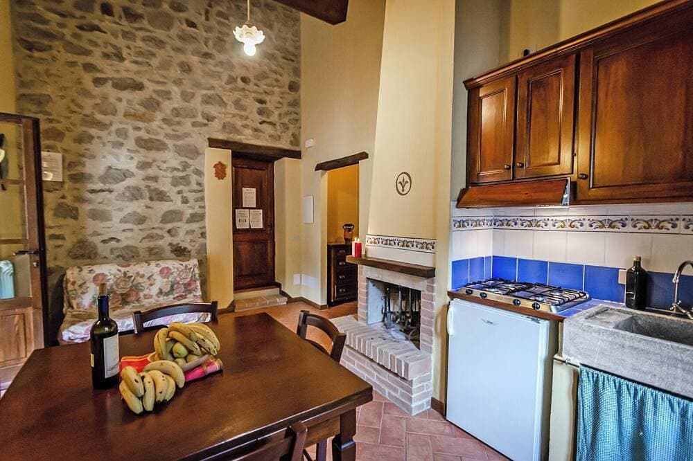Il Giglio - Farmhouse La Fattoria 1