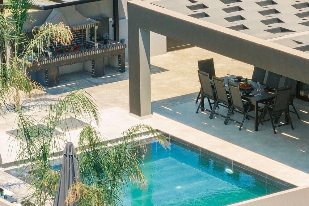 Foto 13 von 30: Hollywood 3 Bedroom Villa with private pool