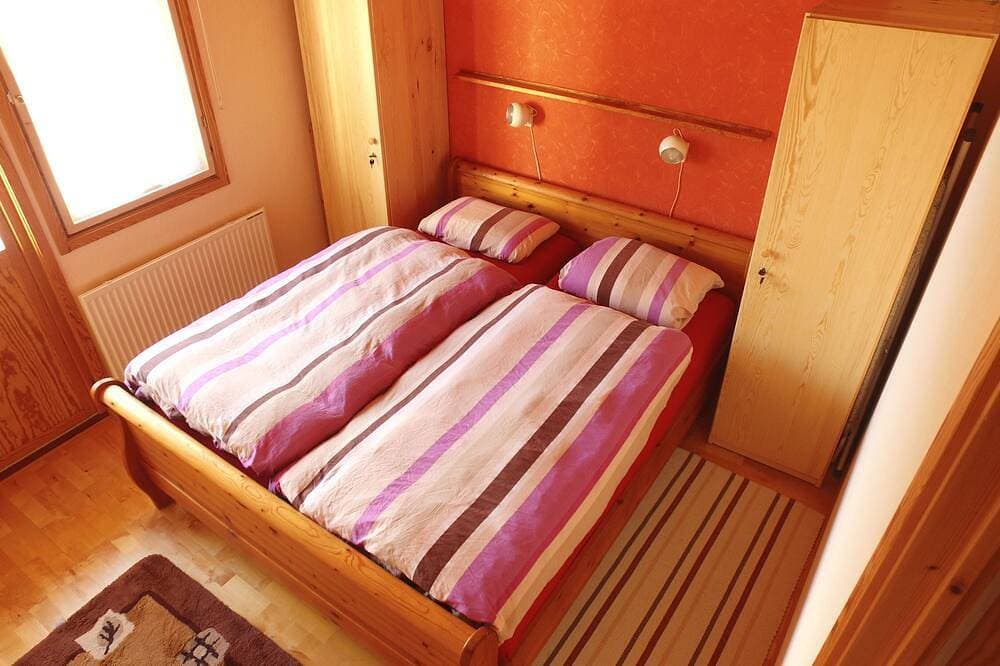 Foto 2 von 22: Ferienhaus Tived - direkt am See, Sauna, Boot, Badezuber