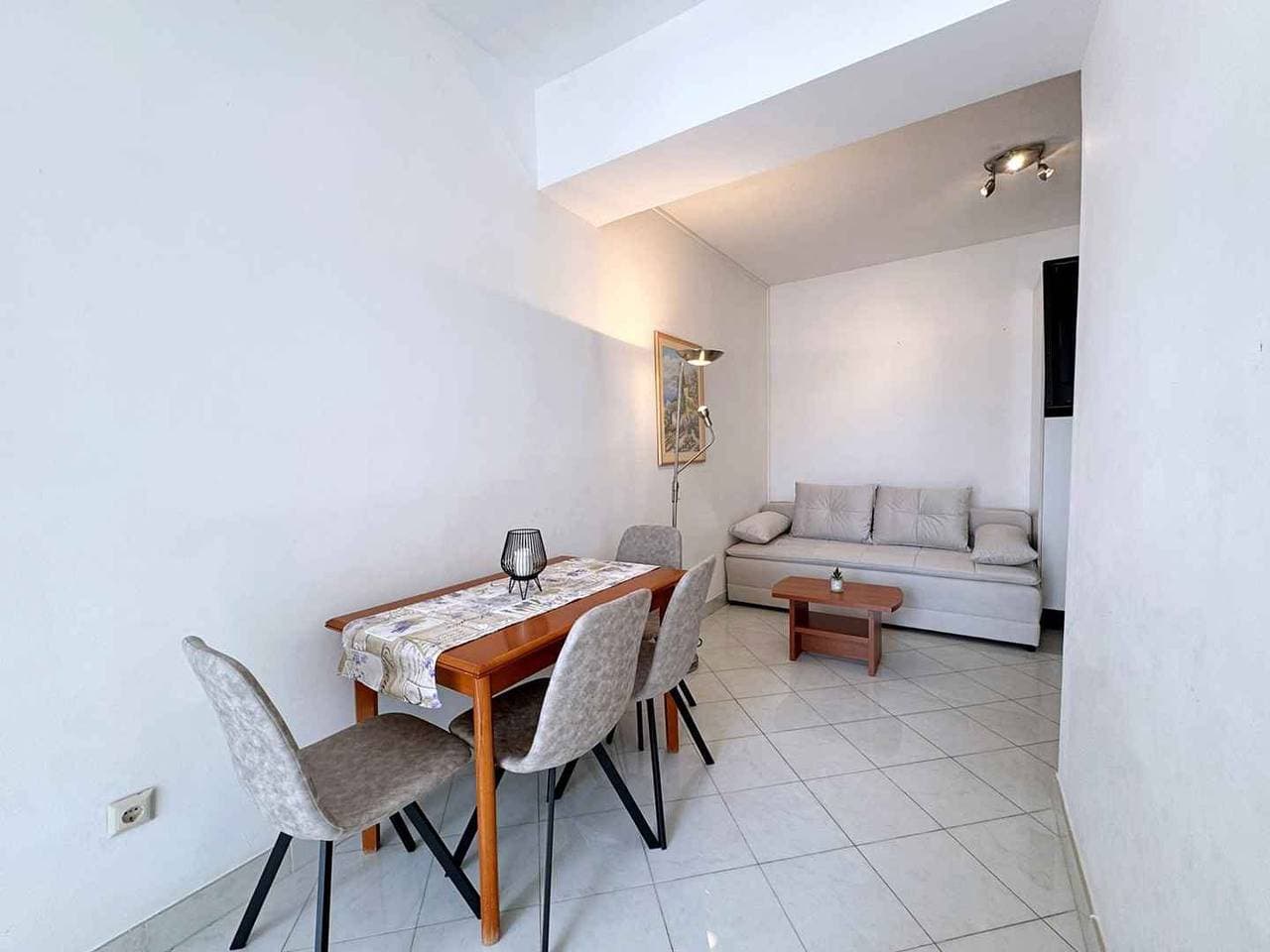 Foto 3 von 32: Ferienwohnung mit Meerblick 20 m von der Küste