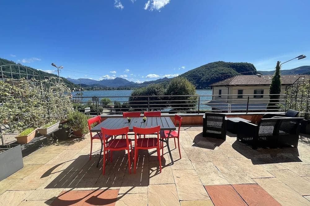 Amazing Lakeview Terrace apartment with a panoramic view of Lake Lugano 1