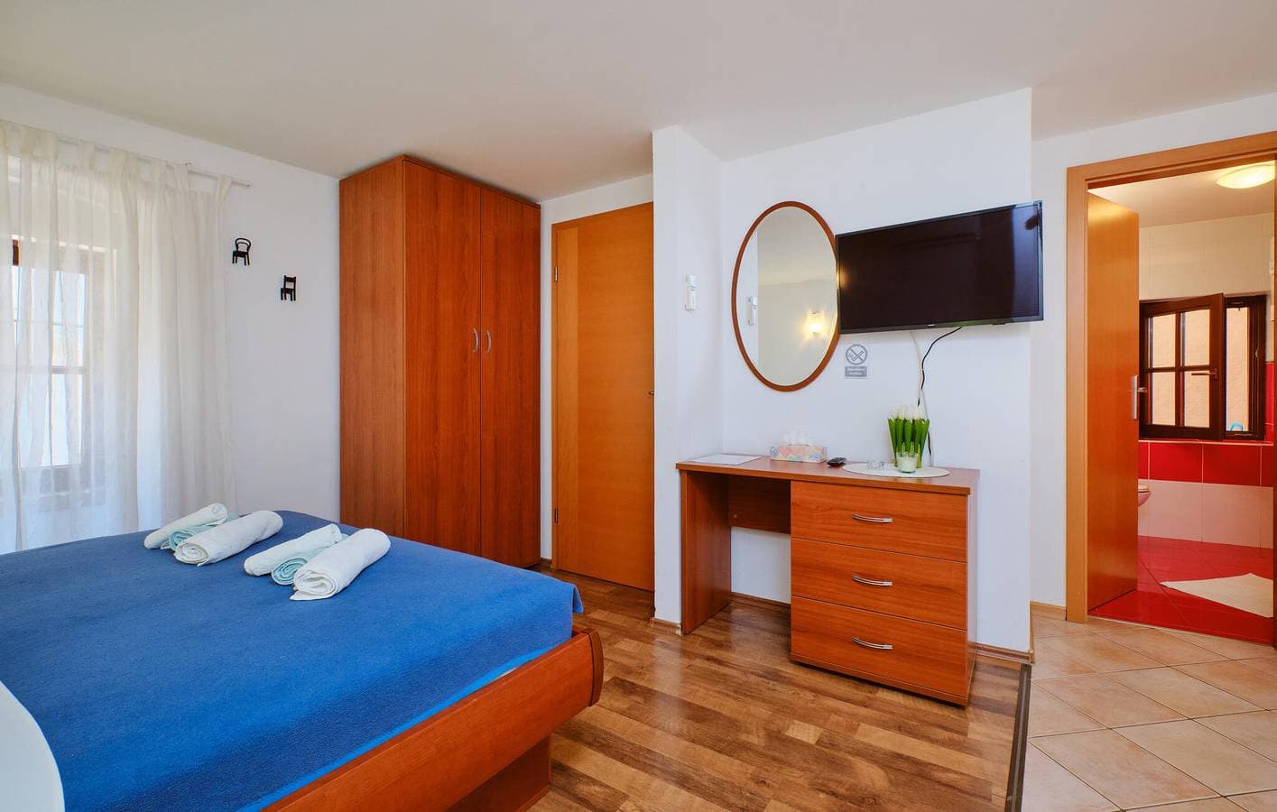 Foto 10 von 16: Gemütliche Ferienwohnung 100 m von der Küste in Cres entfernt, mit kostenlosem WLAN und Klimaanlage