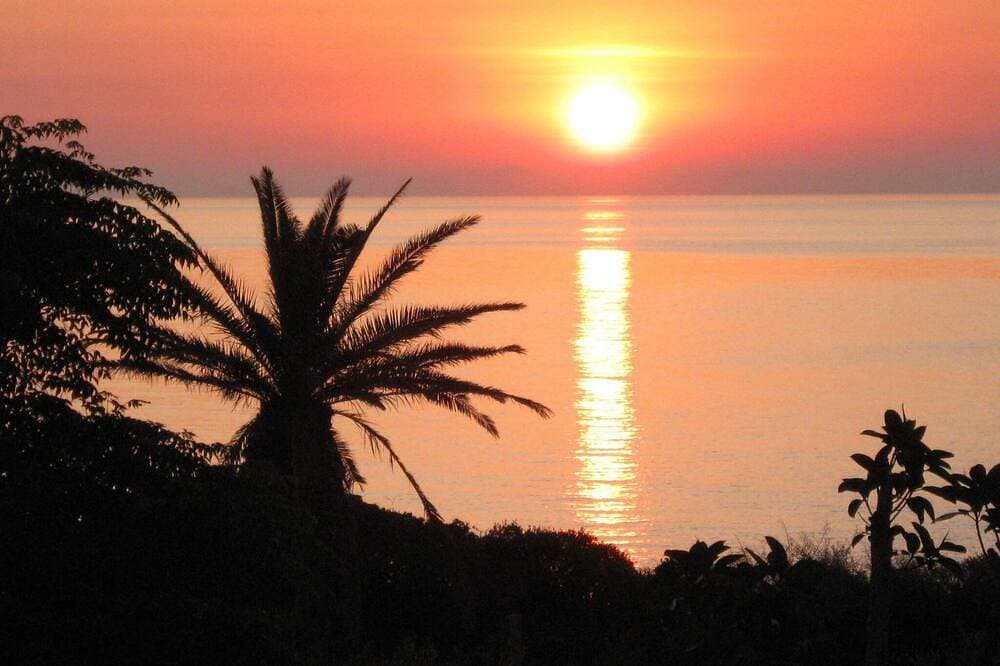 Foto 13 von 30: Villa \"La Pavoncella uno\" (Doppelhaushälfte am Meer)