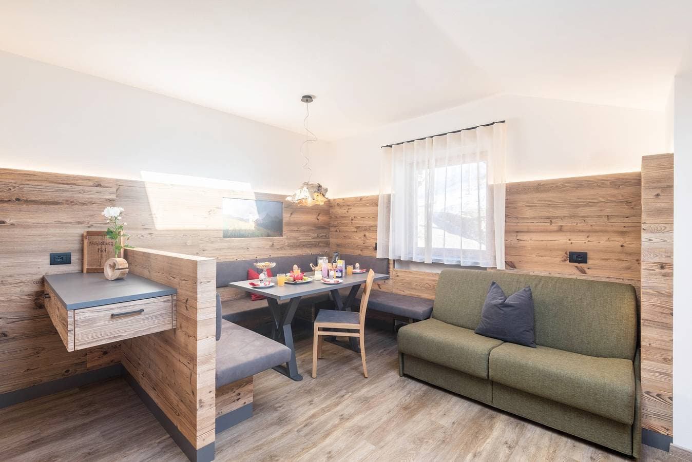 Foto 10 von 38: Ferienwohnung 'Schildberghof Schlernblick' mit Bergblick, Garten und WLAN