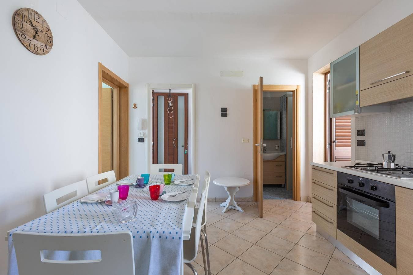Foto 6 von 20: Ferienwohnung für 4 Personen mit Terrasse