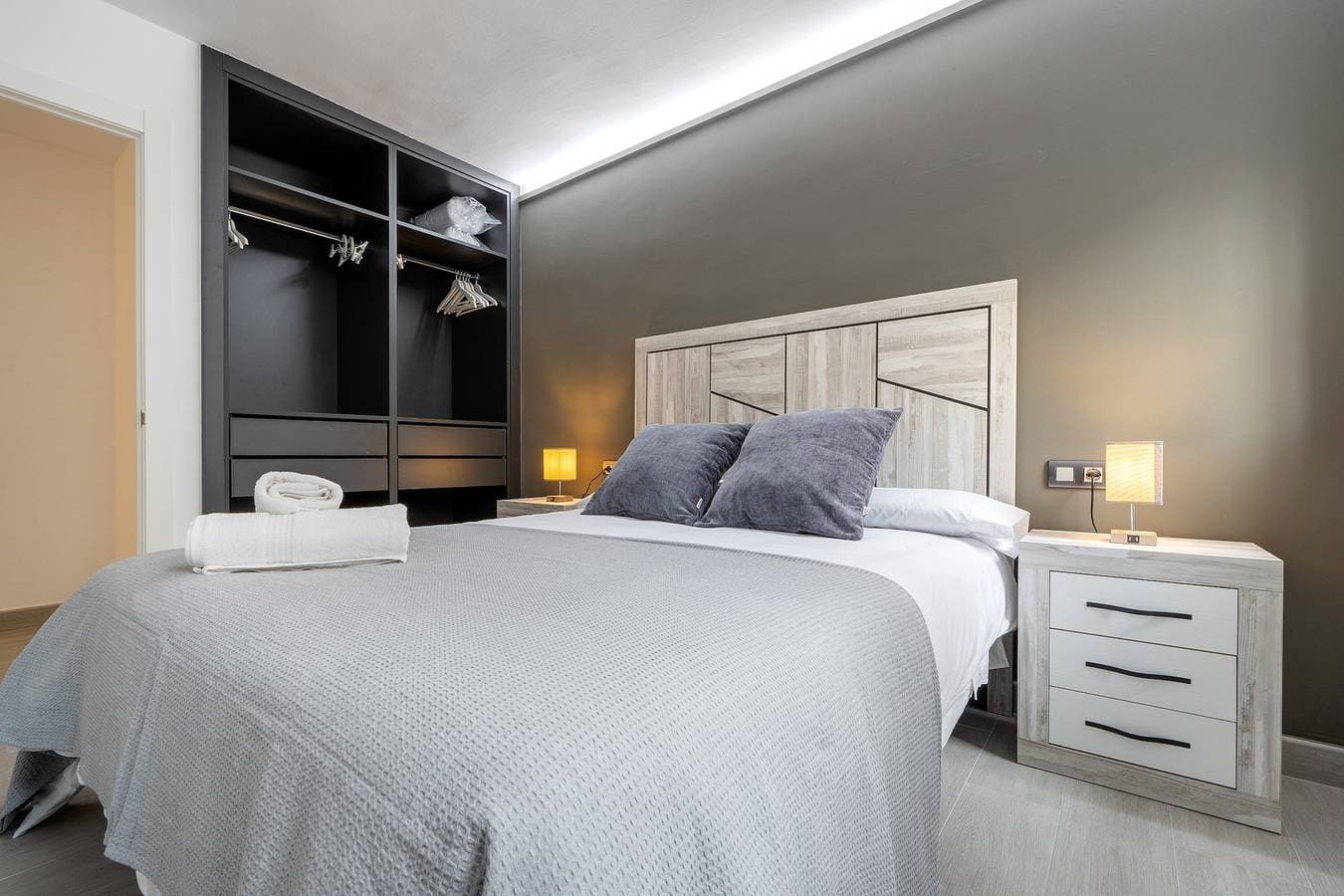Foto 7 von 19: Ferienwohnung „Kaixo“ mit Klimaanlage und WLAN