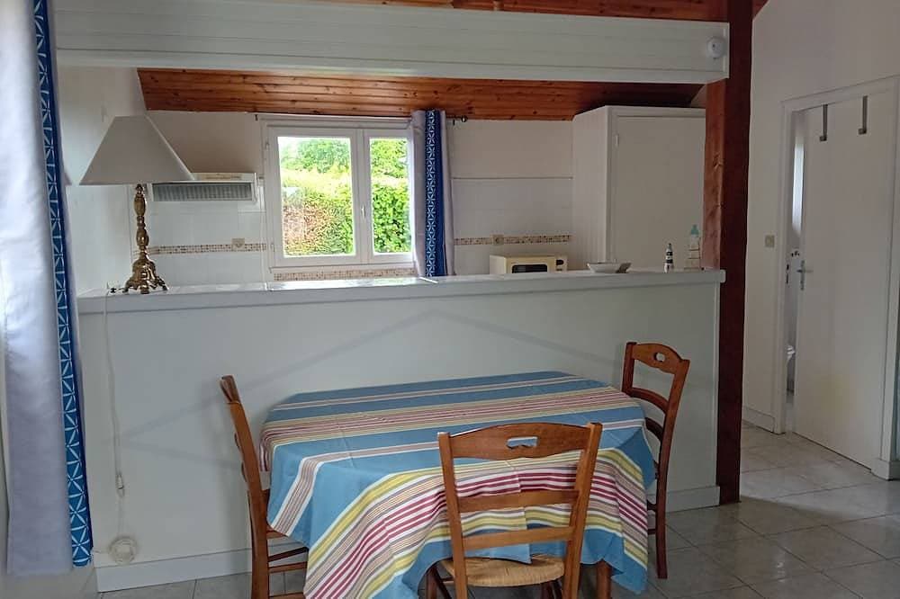 Foto 7 von 7: Maisonette 35m2 with garden. Very quiet. 8kms from the beaches.