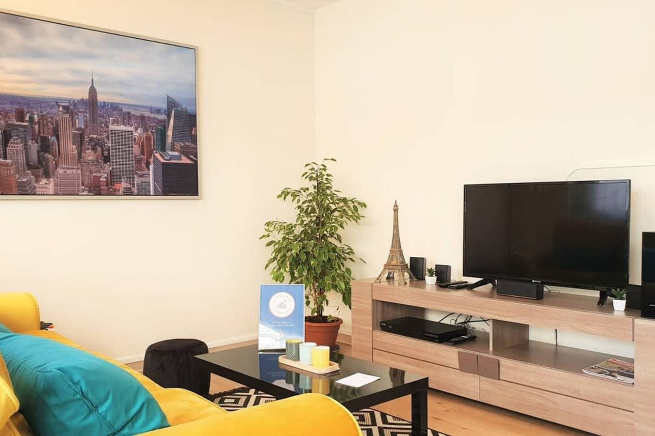 Foto 2 von 21: Ferienwohnung für 3 Personen mit Balkon