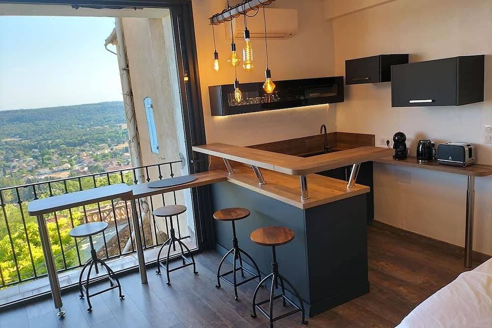 Foto 10 von 17: L'essens Fayence... Suite Avec vue Imprenable