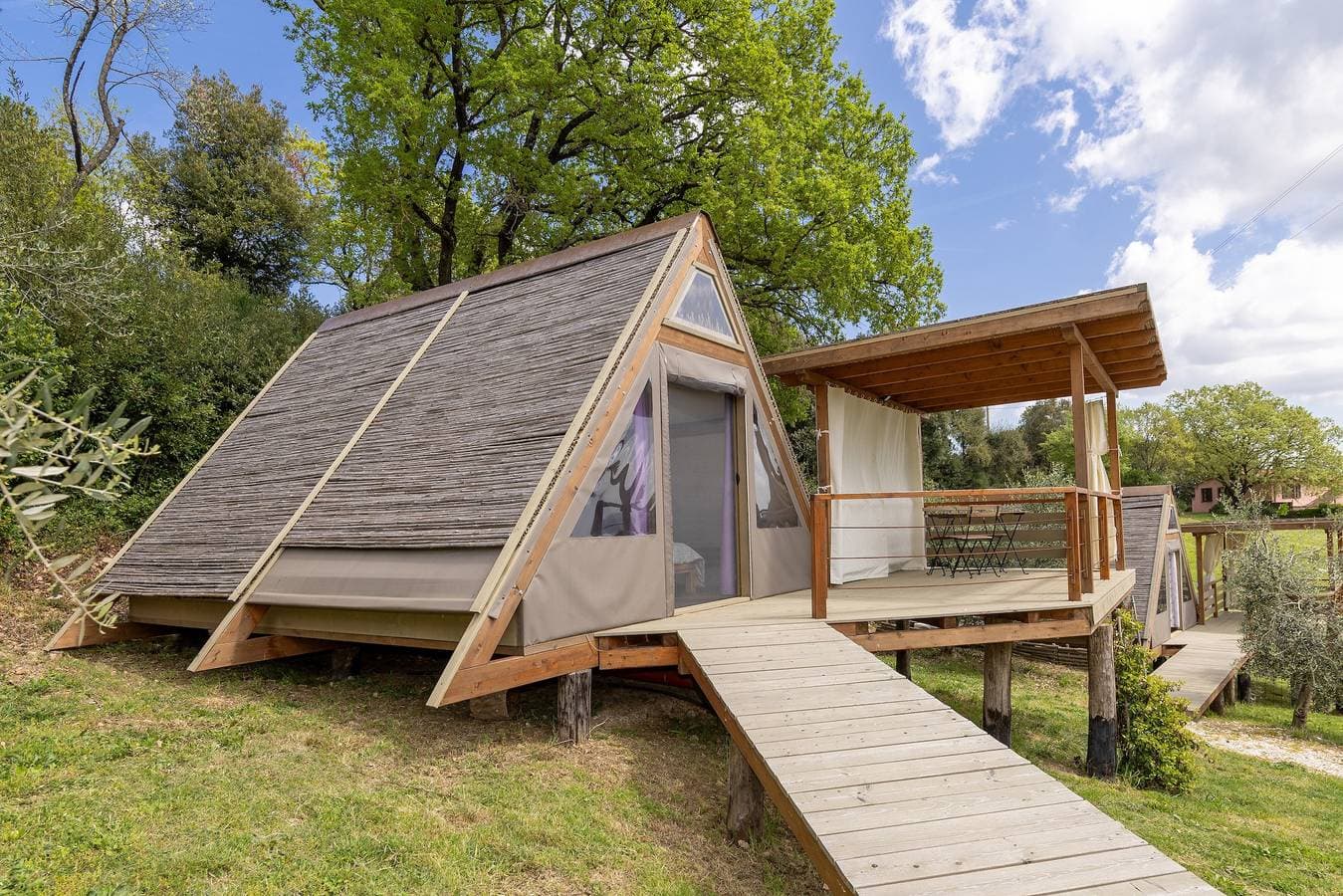 Foto 3 von 39: Tiny Home 'Glamping - Il Sorbo' mit privatem Garten