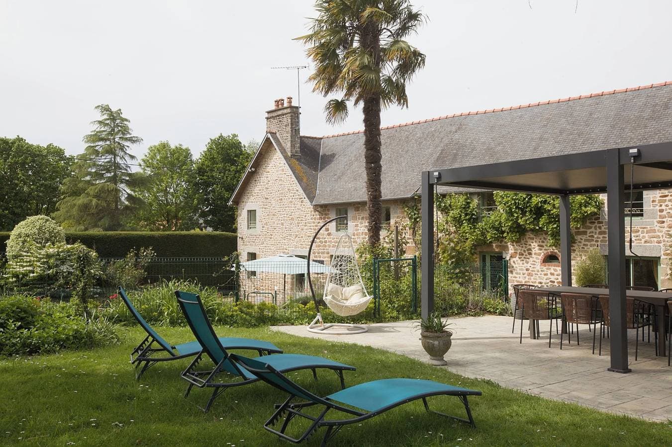 Foto 3 von 84: Haus in Le Val-Saint-Père mit Pool, 268 m²