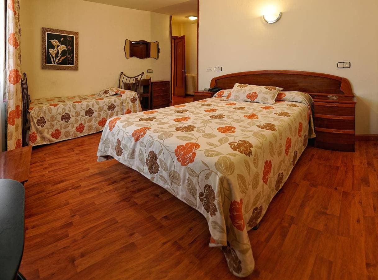 Foto 2 von 9: Special Offer - Double or Twin Room