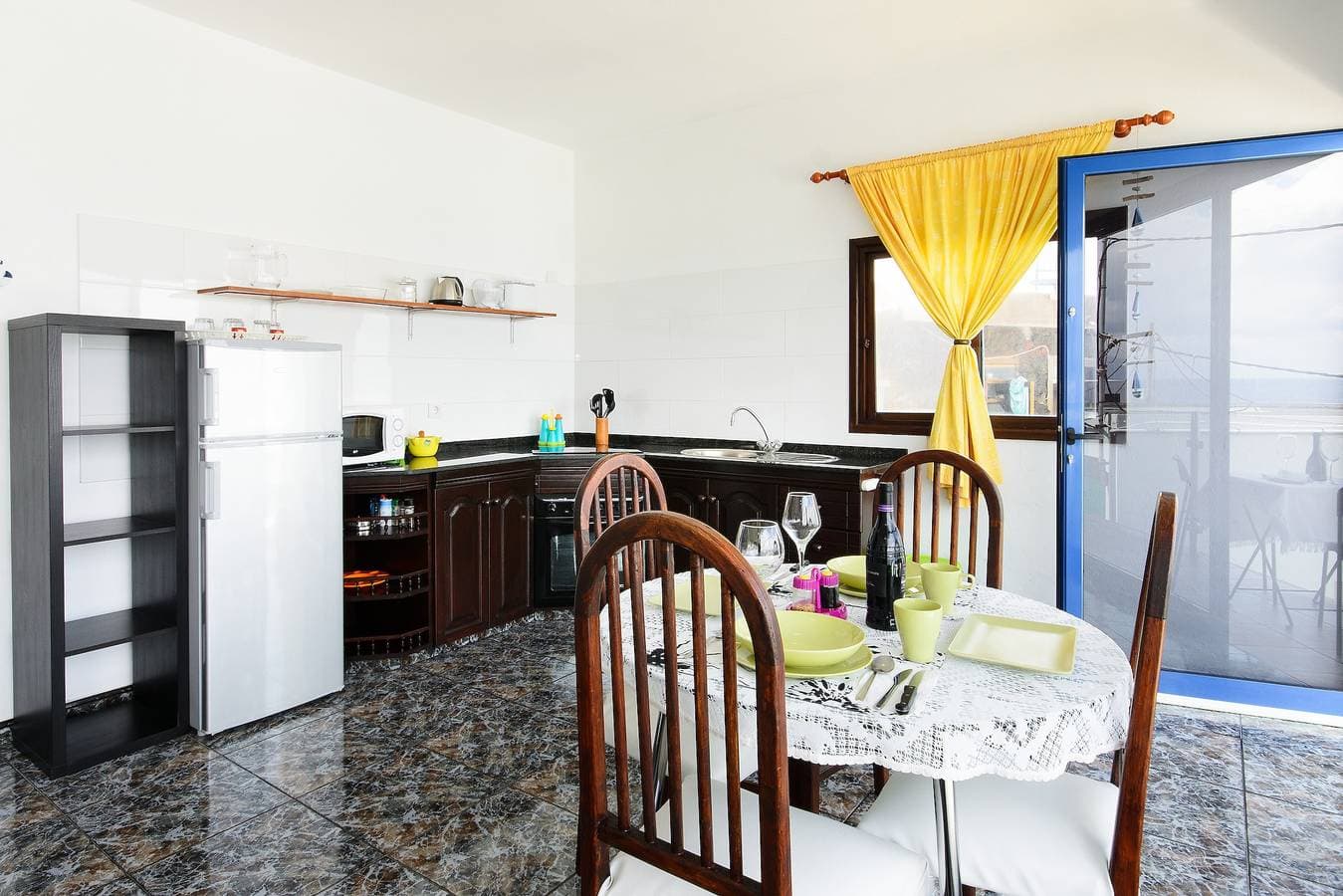 Foto 9 von 26: Ferienhaus mit WLAN, Balkon und herrlichem Ausblick