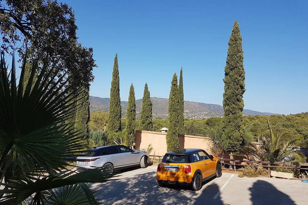 Foto 4 von 22: 3-Star Air-Conditioned Apartment • Beaches 5 minutes away • Bormes