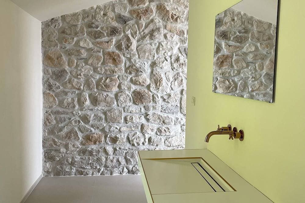 Foto 12 von 24: Traumhaftes Steinhaus am Meer: Luxus mit Infinity-Pool und Panoramablick