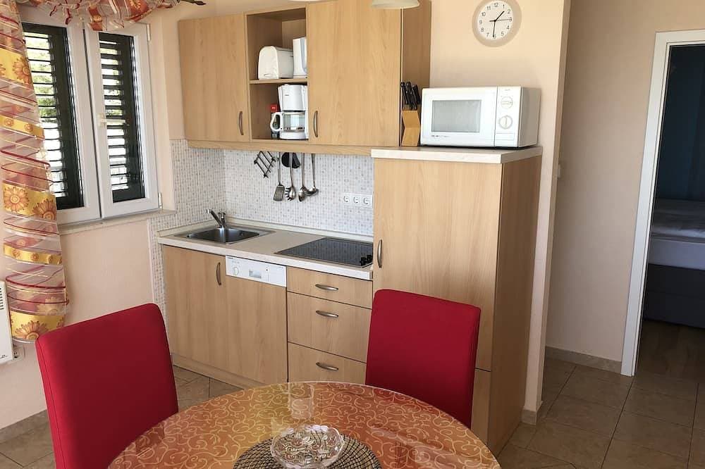 Foto 9 von 30: Villa in Podgora, 2 App. ruhig super Meer- und Inselblick. Privat Pool,WiFi