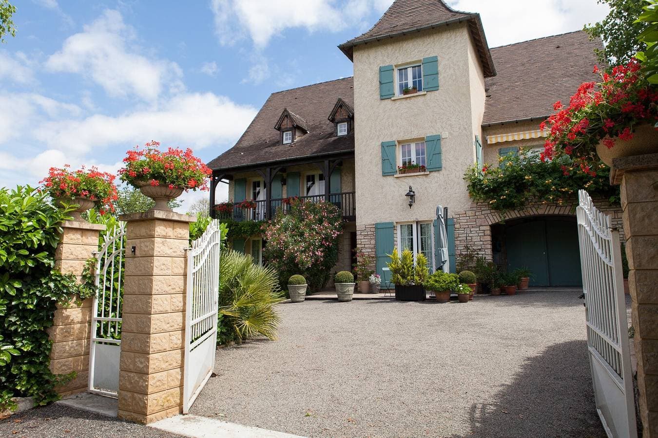 Foto 7 von 42: Le Petit Chateau: Haus mit privatem Pool, WLAN und Klimaanlage