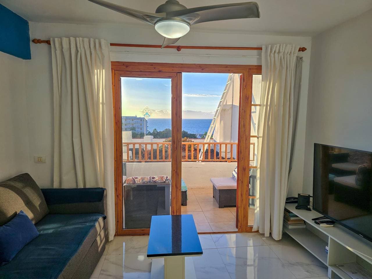 Foto 7 von 25: Spektakuläres Apartment mit Pool in San Eugenio, Teneriffa