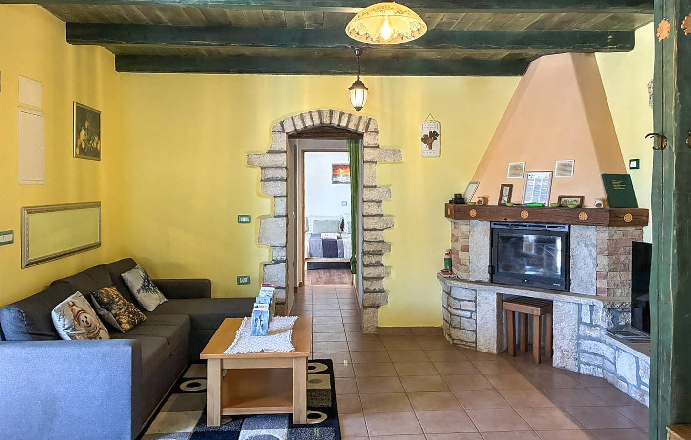 Foto 10 von 31: Geräumige 2-Zimmer-Wohnung mit Pool und Terrasse in der Nähe des Stadtzentrums von Jakovici