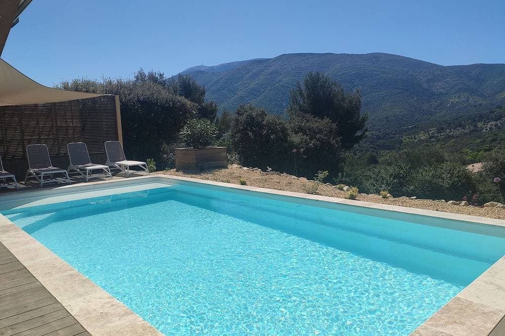 La Bernardière, Comfort and exceptional views of Mont Ventoux (sleeps 10) 1