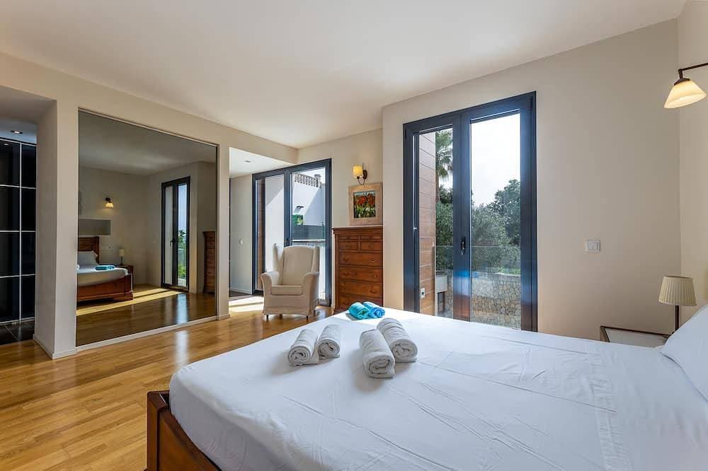 Foto 3 von 30: Pdr 15 - 6 pax - Privater Pool, modernes Haus