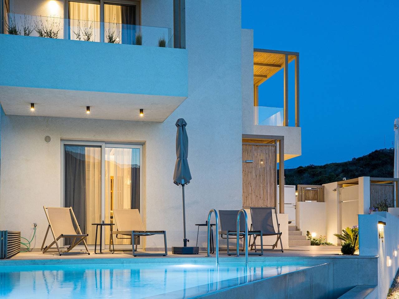Villa auf Kreta mit Pool am Strand 1