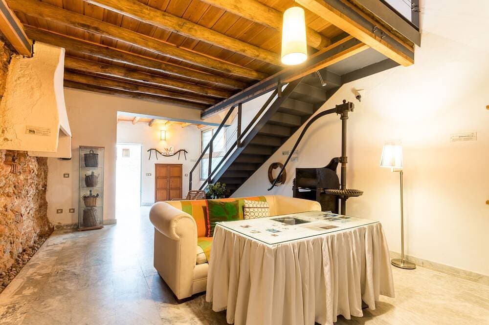 Foto 9 von 30: Bau Ksar Casas Valdelarco für 4 personen