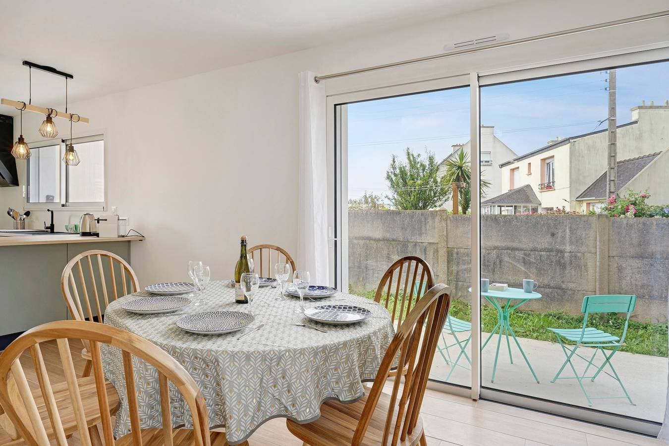 Foto 3 von 26: Ferienhaus 'Maison La Montagne' mit privater Terrasse und Garten