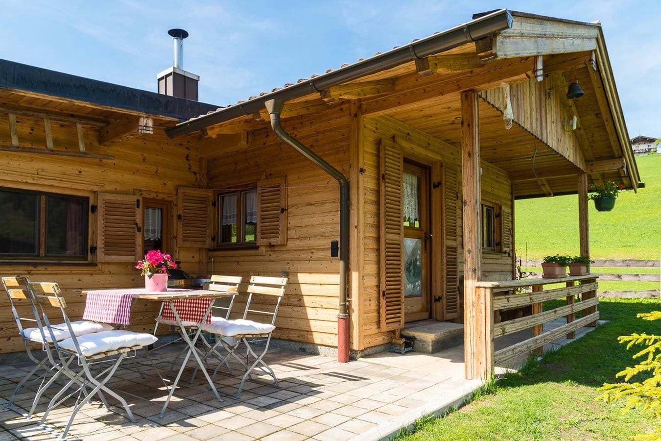 Foto 2 von 10: Alpenchalet Sachrang - Alpenchalet Sachrang für 2 Personen mit Terrasse