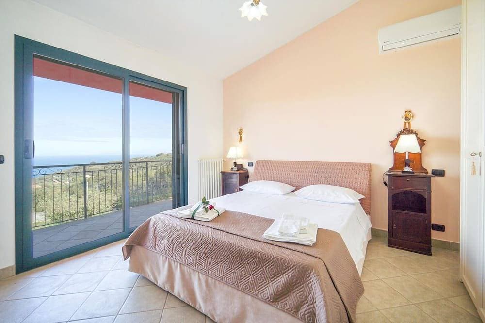 Foto 2 von 30: Awesome home in Caronia