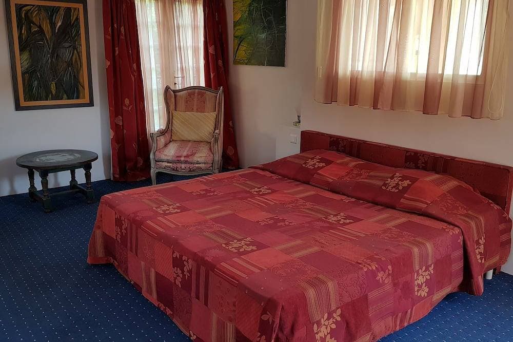 Foto 5 von 30: Super 360 View! GROß, Cool & Privat, Pool Spa, Sauna! Spass!