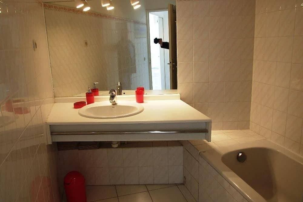 Foto 4 von 24: Apartment mit Meerblick, Pool und Privatparkplatz