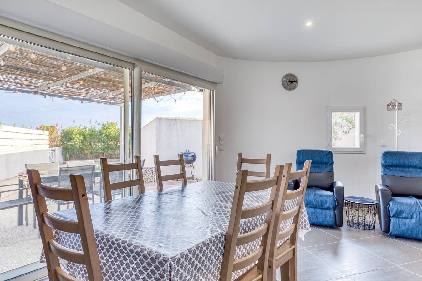 Foto 6 von 27: Klimatisiertes Haus für 4–6 Personen
