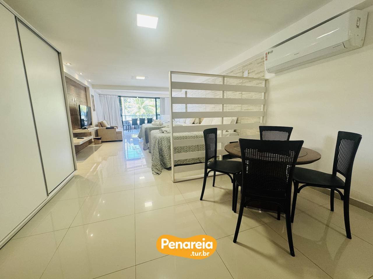Foto 7 von 36: Ferienwohnung für 5 Personen mit Pool
