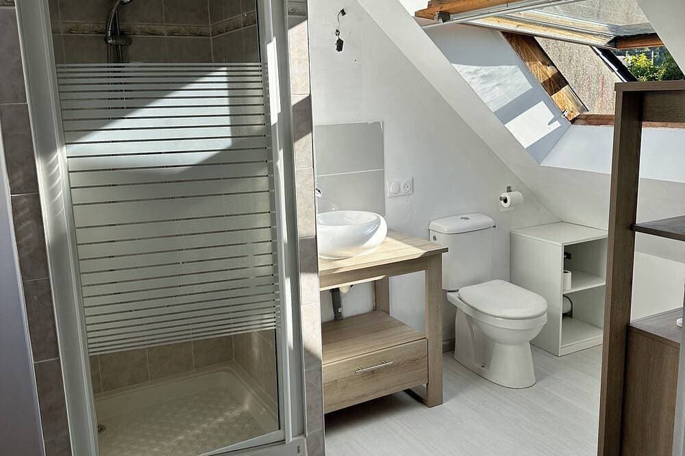 Foto 5 von 25: Maison Entièrement Rénovée Avec Billard en Plein Cœur du Légué et à 5 min Plage