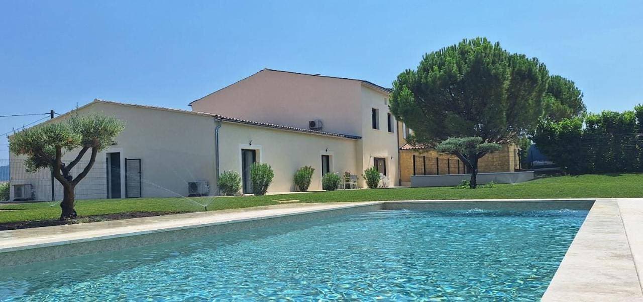 L'Arcadia Chambres d'hôtes près de Vaison la Romaine et Mont Ventoux à Crestet 1