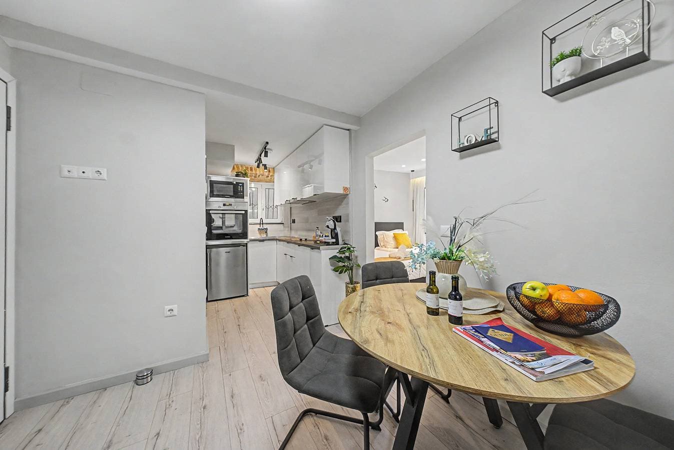 Foto 4 von 24: Apartment 'Apus-apus Luxury' mit Meerblick, WLAN und Klimaanlage