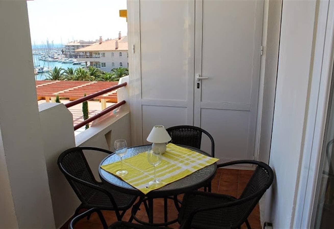 Foto 2 von 35: Fabelhafte sonnige Ferienwohnung mit Terrasse