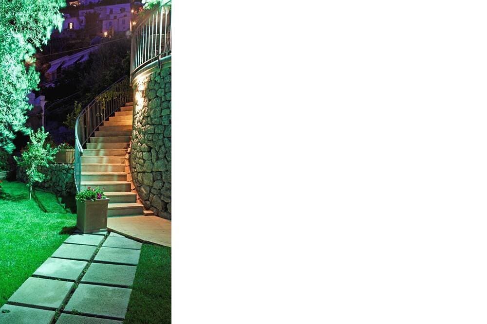 Foto 13 von 30: Romantische Amalfi Villa Amalfi Mit herrlichem Meerblick, Garten, Parkplatz auf Anfrage